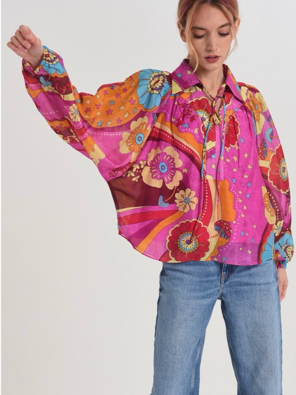 Ciebon- Printed Pink Floral Button-Down Blouse with Balloon Sleeves-XS runs S/M - Picture 5 of 11